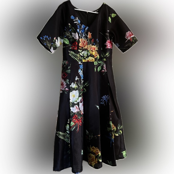 Gorgeous Eshakti Midi Floral Dress in size 16 - Picture 1 of 7